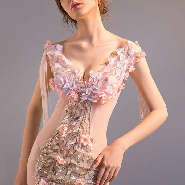 Sexy Rougissant Rose Transparentes Robe De Soirée 2018 Trompette / Sirène V-Cou Sans Manches Perlage Gland Appliques Fleur Faux Diamant Paillettes Train De Balayage Dos Nu Robe De Ceremonie