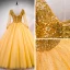 Luxe Doré Robe De Bal 2020 Robe Boule Encolure Dégagée Manches Longues Paillettes Perlage Faux Diamant Longue Volants Dos Nu Robe De Ceremonie