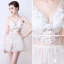 Sexy Durchsichtige Ivory / Creme Partykleider 2018 A Linie V-Ausschnitt Ärmellos Applikationen Spitze Blumen Strass Kurze Rüschen Rückenfreies Festliche Kleider