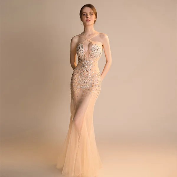 Sexy Champagne Transparentes Robe De Soirée 2018 Trompette / Sirène épaules Sans Manches Faux Diamant Perlage Longue Volants Dos Nu Robe De Ceremonie