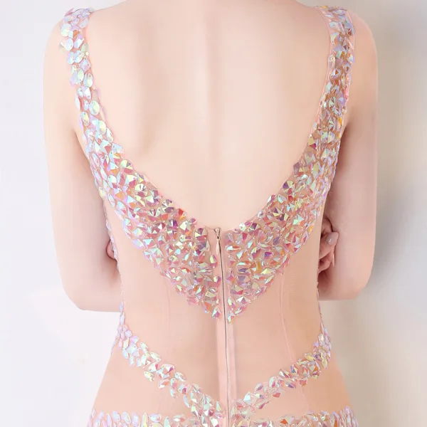 Sexy Champagne Transparentes Été Robe De Soirée 2018 Trompette / Sirène V-Cou Sans Manches Faux Diamant Perlage Train De Balayage Volants Dos Nu Robe De Ceremonie