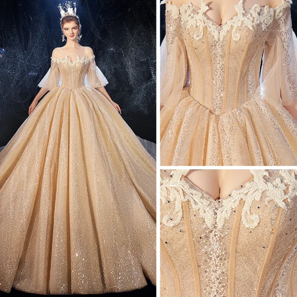 Lyx Champagne Bröllopsklänningar 2020 Balklänning Av Axeln Bell ärmar 3/4 ärm Halterneck Glittriga / Glitter Tyll Appliqués Spets Rhinestone Cathedral Train Ruffle