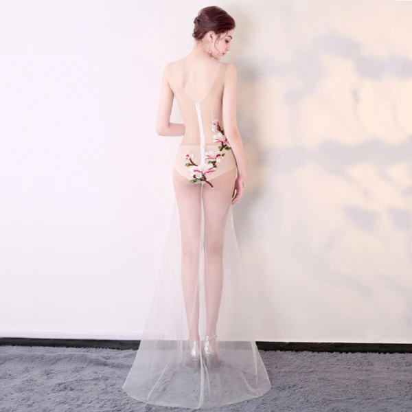 Sexy Ivoire Transparentes Robe De Soirée 2018 Trompette / Sirène V-Cou Sans Manches Appliques En Dentelle Train De Balayage Dos Nu Robe De Ceremonie
