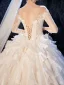 Luxe Champagne Transparentes Robe De Mariée 2020 Robe Boule Encolure Carrée 3/4 Manches Dos Nu Glitter Organza Appliques En Dentelle Perlage Cathedral Train Volants