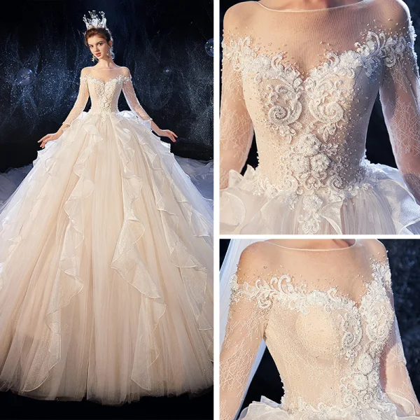 Luxe Champagne Transparentes Robe De Mariée 2020 Robe Boule Encolure Carrée 3/4 Manches Dos Nu Glitter Organza Appliques En Dentelle Perlage Cathedral Train Volants