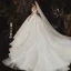 Lyx Champagne Bröllopsklänningar 2020 Balklänning Av Axeln Korta ärm Halterneck Glittriga / Glitter Tyll Appliqués Spets Beading Royal Train Ruffle