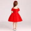 Chic / Beautiful Red Flower Girl Dresses 2017 Ball Gown Off-The-Shoulder Short Sleeve Appliques Flower Pearl Short Ruffle Wedding Party Dresses