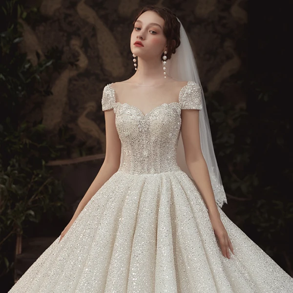 Luxus / Herrlich Ivory / Creme Garten / Im Freien Brautkleider / Hochzeitskleider 2020 A Linie Durchsichtige Rundhalsausschnitt Kurze Ärmel Rückenfreies Glanz Tülle Pailletten Perlenstickerei Sweep / Pinsel Zug Rüschen