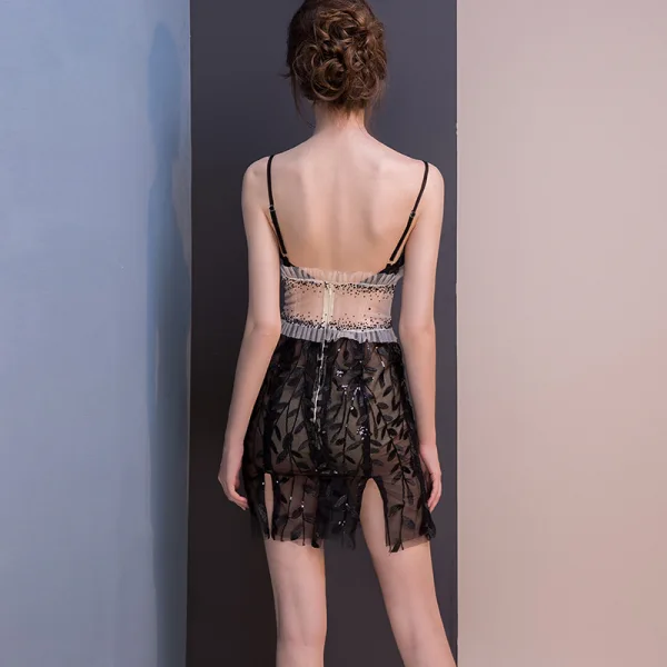Sexy Schwarz Durchsichtige Partykleider 2018 Spaghettiträger Ärmellos Strass Applikationen Spitze Pailletten Kurze Rüschen Rückenfreies Festliche Kleider