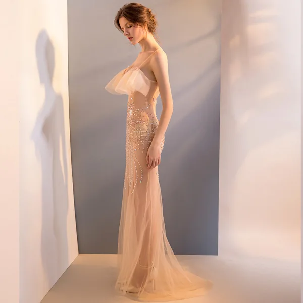 Sexy Champagne Transparentes Robe De Soirée 2018 Trompette / Sirène Manches Courtes Bretelles Spaghetti Paillettes Perlage Gland Train De Balayage Volants Dos Nu Robe De Ceremonie