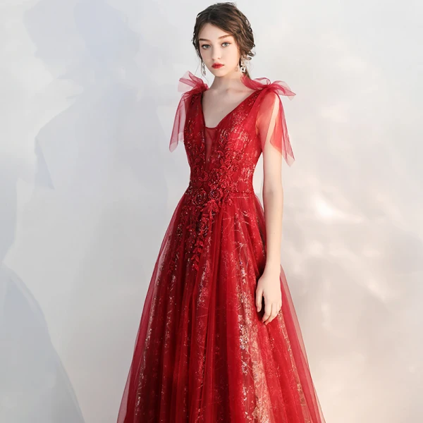 Chic / Beautiful Burgundy Evening Dresses  2020 A-Line / Princess V-Neck Short Sleeve Appliques Lace Beading Glitter Tulle Sweep Train Ruffle Backless Formal Dresses