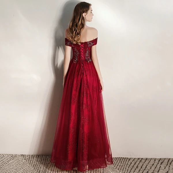 Élégant Bordeaux Robe De Soirée 2020 Princesse De l'épaule Manches Courtes Glitter Tulle Perlage Longue Volants Dos Nu Robe De Ceremonie