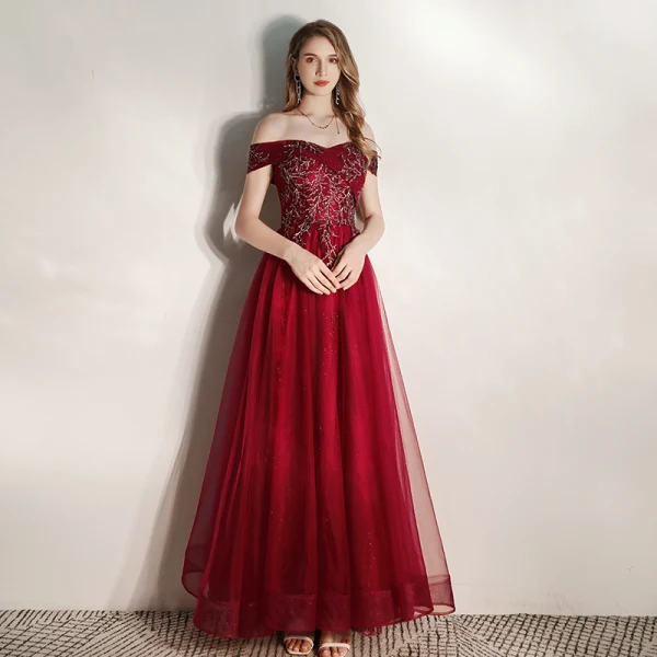 Élégant Bordeaux Robe De Soirée 2020 Princesse De l'épaule Manches Courtes Glitter Tulle Perlage Longue Volants Dos Nu Robe De Ceremonie