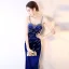 Sexy Bleu Roi Transparentes Robe De Soirée 2018 Gaine / Ajustement Sans Manches Bretelles Spaghetti Perlage Paillettes Train De Balayage Dos Nu Robe De Ceremonie