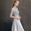 Vintage / Originale Gris Satin Transparentes Robe De Soirée 2020 Princesse Col Haut 1/2 Manches Appliques En Dentelle Ceinture Perlage Train De Balayage Volants Dos Nu Robe De Ceremonie