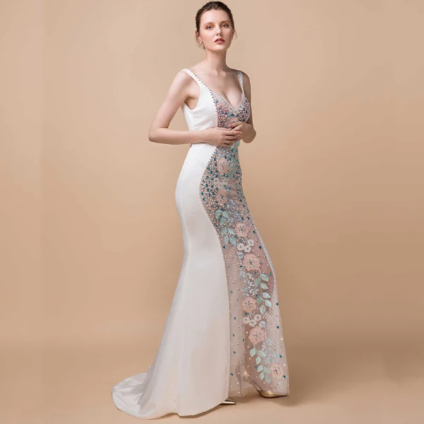 Sexy Ivoire Transparentes Robe De Soirée 2018 Trompette / Sirène épaules Sans Manches Paillettes Faux Diamant Perlage Tribunal Train Volants Dos Nu Robe De Ceremonie