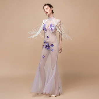 Sexy Ivoire Transparentes Robe De Soirée 2018 Trompette Sirène Col Haut Sans Manches Papillon Appliques En Dentelle Perlage Gland Longue Volants Dos Nu Robe De Ceremonie