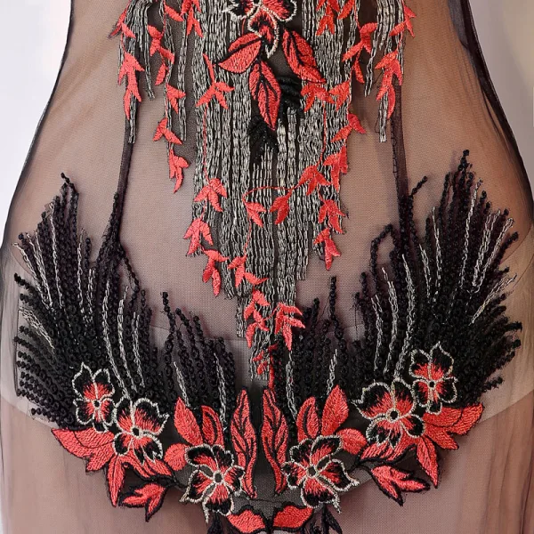 Style Chinois Noire Transparentes Robe De Soirée 2018 Gaine / Ajustement Col Haut Sans Manches Appliques En Dentelle Perlage Fendue devant Thé Longueur Robe De Ceremonie