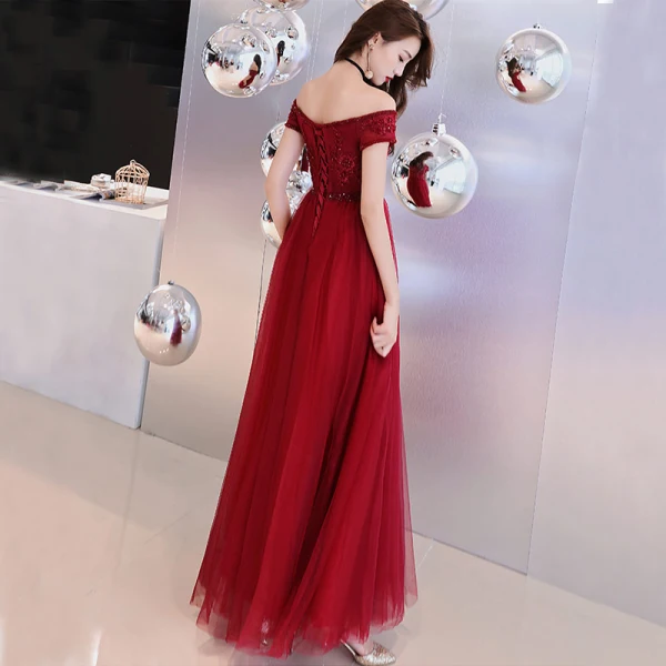 Chic / Beautiful Burgundy Prom Dresses 2019 A-Line / Princess Short Sleeve Off-The-Shoulder Beading Floor-Length / Long Ruffle Backless Formal Dresses