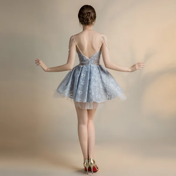 Sexy Himmelblau Durchsichtige Partykleider 2018 A Linie Ärmellos Spaghettiträger Perlenstickerei Drucken Blumen Glanz Tülle Kurze Rüschen Rückenfreies Festliche Kleider