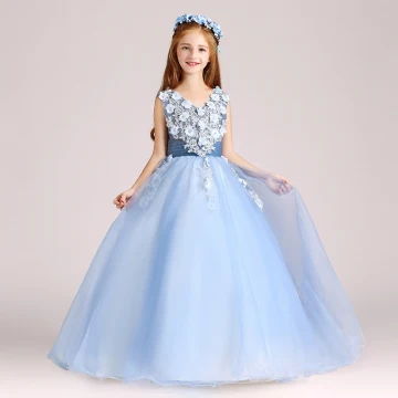 Chic Beautiful Sky Blue Flower Girl Dresses 2017 Ball Gown V Neck Sleeveless Appliques Flower Pearl Floor Length Long Ruffle Wedding Party Dresses