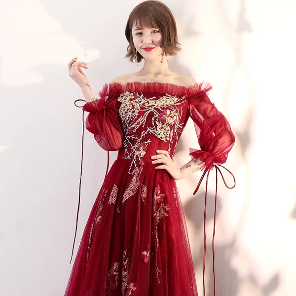 Elegant Burgundy Evening Dresses 2018 A-Line / Princess Off-The-Shoulder Puffy Long Sleeve Appliques Lace Floor-Length / Long Ruffle Backless Formal Dresses