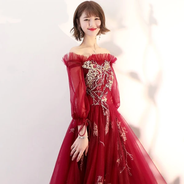 Elegant Burgundy Evening Dresses 2018 A-Line / Princess Off-The-Shoulder Puffy Long Sleeve Appliques Lace Floor-Length / Long Ruffle Backless Formal Dresses