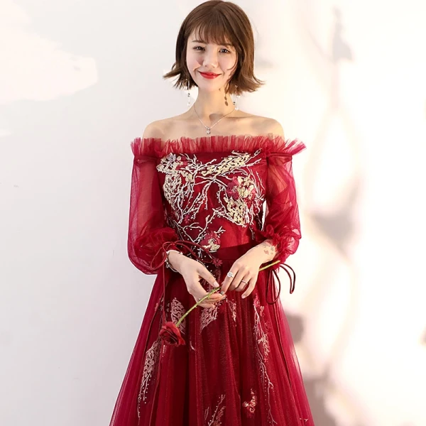 Elegant Burgundy Evening Dresses 2018 A-Line / Princess Off-The-Shoulder Puffy Long Sleeve Appliques Lace Floor-Length / Long Ruffle Backless Formal Dresses