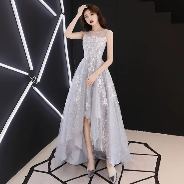 High Low Grey See-through Prom Dresses 2019 A-Line / Princess Scoop Neck Sleeveless Star Appliques Lace Asymmetrical Ruffle Formal Dresses
