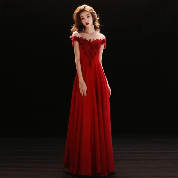 Abordable Bordeaux Robe De Soirée 2018 Princesse Transparentes Encolure Dégagée Manches Courtes Appliques En Dentelle Longue Volants Robe De Ceremonie