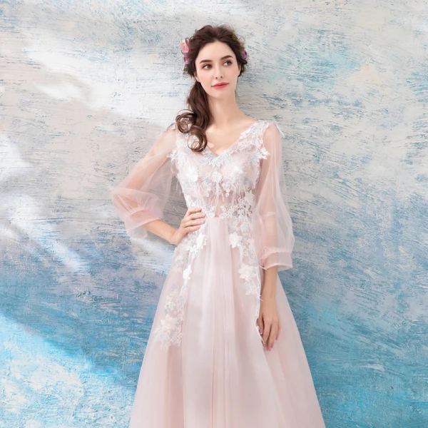 Romantic Blushing Pink Evening Dresses 2019 A-Line / Princess V-Neck Puffy 3/4 Sleeve Appliques Lace Feather Floor-Length / Long Ruffle Backless Formal Dresses
