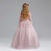 Vintage Rosa Mädchenkleider 2017 Ballkleid Eckiger Ausschnitt 3/4 Ärmel Applikationen Mit Spitze Stoffgürtel Lange Rüschen Kleider Für Hochzeit