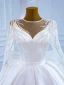 Luxe Blanche Satin La Mariée Robe De Mariée 2021 Robe Boule Transparentes Encolure Dégagée Manches Longues Dos Nu Perlage Paillettes Noeud Ceinture Tribunal Train