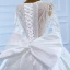 Luxe Blanche Satin La Mariée Robe De Mariée 2021 Robe Boule Transparentes Encolure Dégagée Manches Longues Dos Nu Perlage Paillettes Noeud Ceinture Tribunal Train