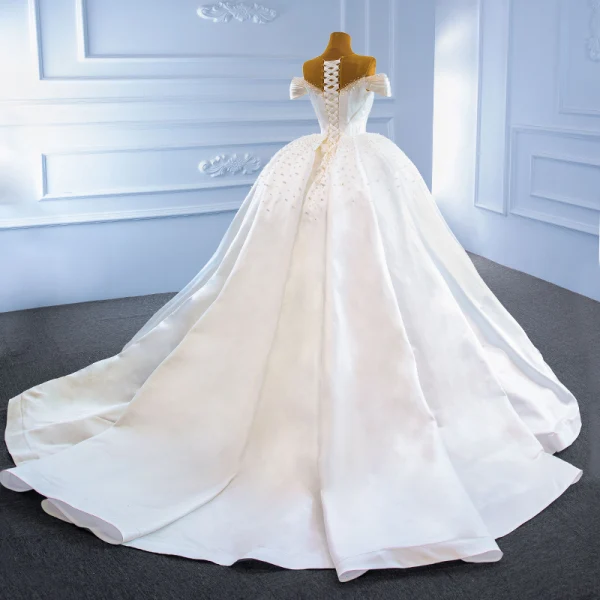 Luxury / Gorgeous White Satin Bridal Wedding Dresses 2021 Ball Gown See-through Off-The-Shoulder Deep V-Neck Short Sleeve Backless Handmade  Beading Pearl Chapel Train
