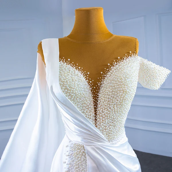 Luxury / Gorgeous White Satin Bridal Wedding Dresses 2021 Trumpet / Mermaid See-through Scoop Neck Short Sleeve Handmade  Beading Pearl Watteau Train Ruffle