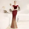 Sparkly Burgundy Sequins Evening Dresses  2021 Trumpet / Mermaid Off-The-Shoulder Short Sleeve Backless Floor-Length / Long Ruffle Formal Dresses