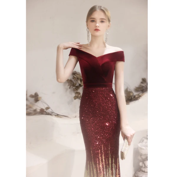 Scintillantes Bordeaux Paillettes Robe De Soirée 2021 Trompette / Sirène De l'épaule Manches Courtes Dos Nu Longue Volants Robe De Ceremonie