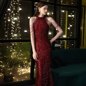 Scintillantes Bordeaux Paillettes Robe De Soirée 2021 Trompette Sirène Col Haut Sans Manches Perlage Longue Robe De Ceremonie
