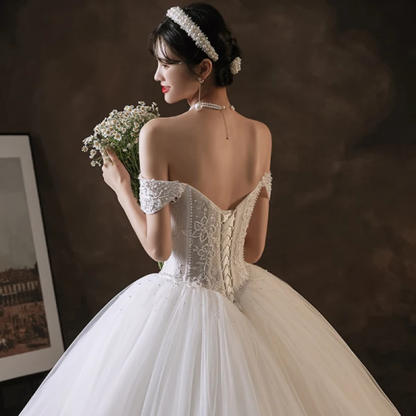 Luxury / Gorgeous White Bridal Wedding Dresses 2021 Ball Gown Off-The-Shoulder Short Sleeve Backless Appliques Lace Handmade  Beading Pearl Cathedral Train Ruffle