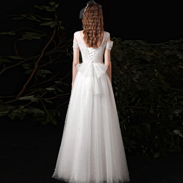 Affordable White Outdoor / Garden Wedding Dresses 2021 A-Line / Princess V-Neck Short Sleeve Backless Butterfly Appliques Lace Beading Pearl Floor-Length / Long Ruffle
