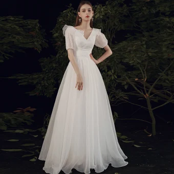 Abordable Blanche Chiffon Jardin Extérieur Robe De Mariée 2021 Princesse V Cou Gonflée Manches Courtes Dos Nu Longue Volants