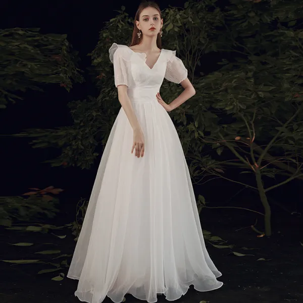 Affordable White Chiffon Outdoor / Garden Wedding Dresses 2021 A-Line / Princess V-Neck Puffy Short Sleeve Backless Floor-Length / Long Ruffle