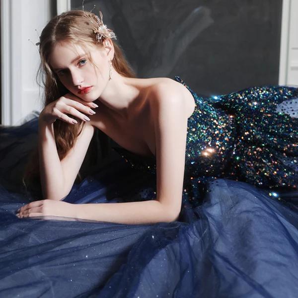 Glitzernden Marineblau Tanzen Ballkleider 2021 A Linie Off Shoulder Kurze Ärmel Pailletten Glanz Tülle Lange Rüschen Rückenfreies Festliche Kleider