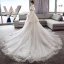 Chinesischer Stil Ivory / Creme Durchsichtige Brautkleider / Hochzeitskleider 2018 A Linie Stehkragen Kurze Ärmel Rückenfreies Applikationen Spitze Perlenstickerei Kathedrale Schleppe Rüschen
