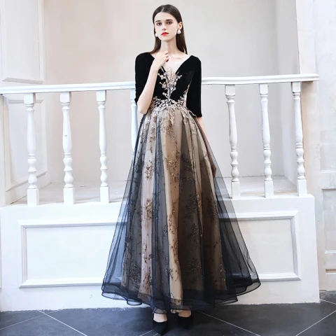 Elegant Svart Dancing Ballkjoler 2021 Prinsesse Gjennomsiktig Dyp v-hals 1/2 Ermer Appliques Paljetter Lange Buste Ryggløse Formelle Kjoler