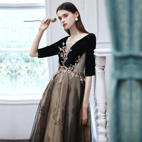 Elegant Black Dancing Prom Dresses 2021 A-Line / Princess See-through Deep V-Neck 1/2 Sleeves Appliques Sequins Floor-Length / Long Ruffle Backless Formal Dresses