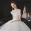 Minimalistisch Weiß Hochzeits Brautkleider / Hochzeitskleider 2021 A Linie Bandeau One-Shoulder Kurze Ärmel Rückenfreies Kathedrale Schleppe Rüschen