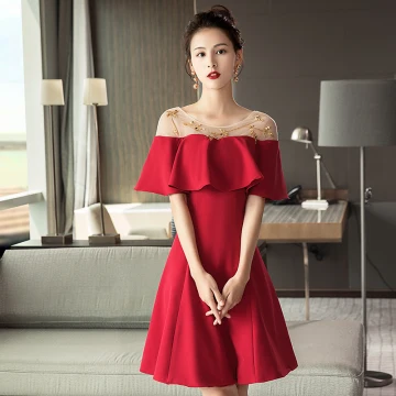 Moderne Mode Rouge Transparentes De Retour Robe De Graduation 2018 Princesse Encolure Dégagée Manches Courtes Perlage Courte Volants Dos Nu Robe De Ceremonie