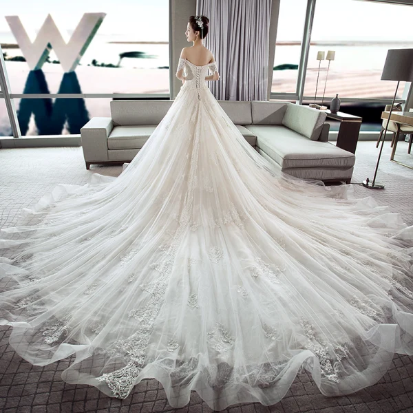 Luxury / Gorgeous Ivory Wedding Dresses 2018 A-Line / Princess Off-The-Shoulder Short Sleeve Appliques Lace Beading Backless Cathedral Train Ruffle